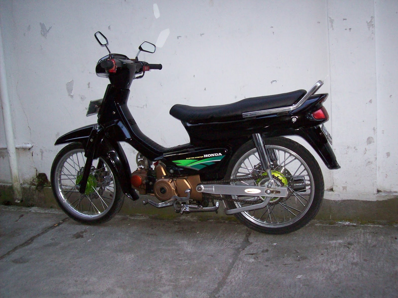 Oli Untuk Motor Astrea Grand
