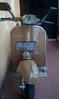 Vespa Super 75 Original
