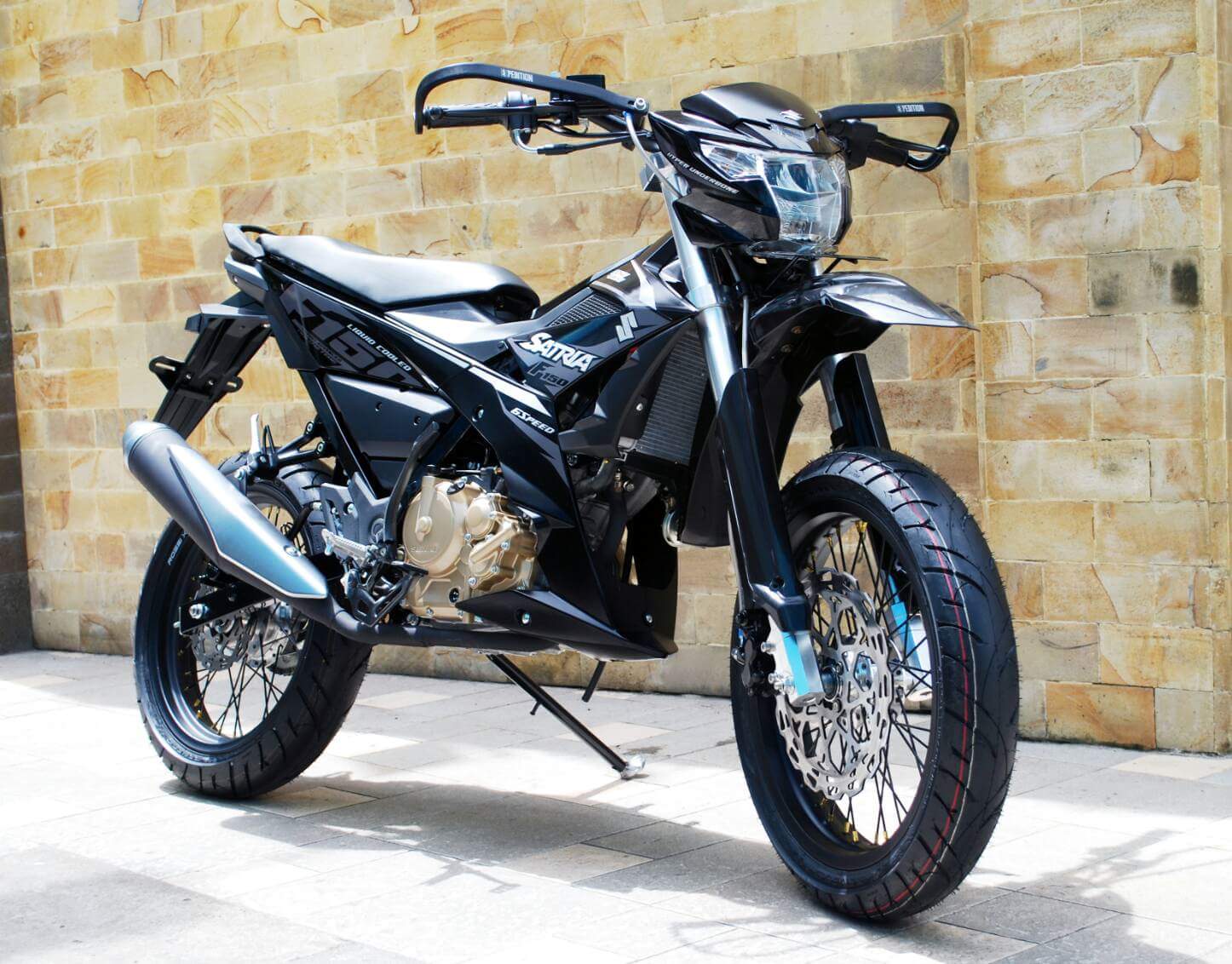 Modifikasi Suzuki Satria Fu
