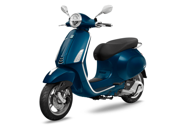 Vespa Primavera Hitam
