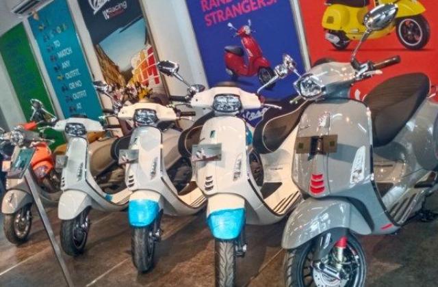 Daftar Harga Motor Vespa
