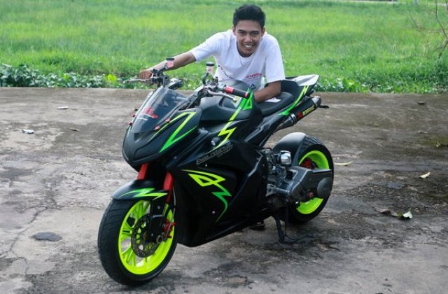Yamaha Mio Sporty Modif
