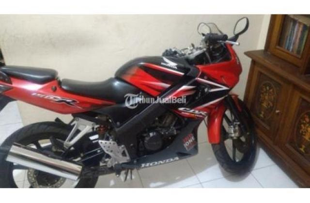 Honda Cbr 2010
