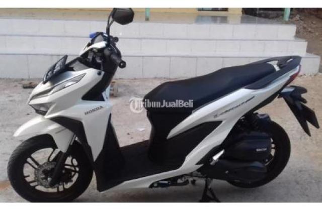 Honda Vario 150 Putih Terbaru
