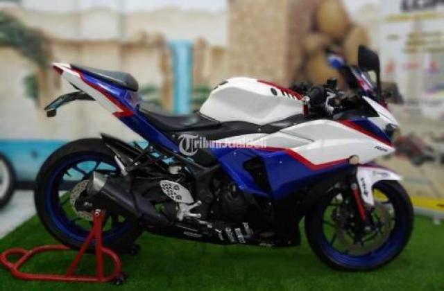 Kredit Yamaha R25 Second
