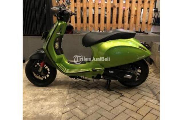 Vespa Sprint Ijo
