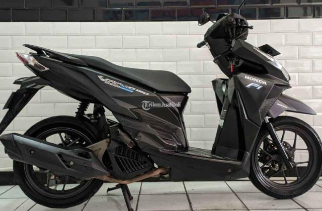 Honda Vario 150 Black Metallic
