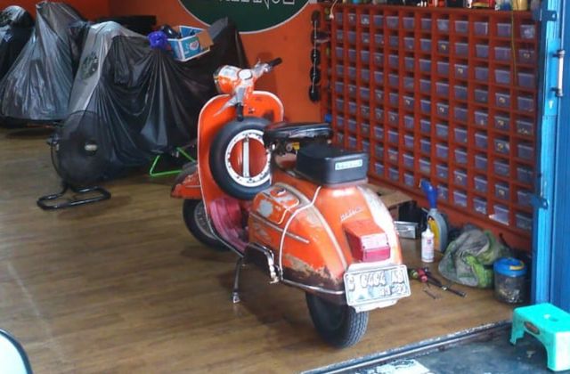 Warna Vespa Px
