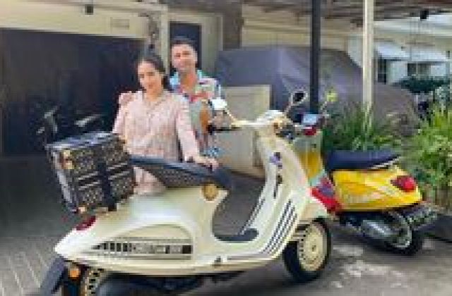 Raffi Ahmad Beli Vespa Dior
