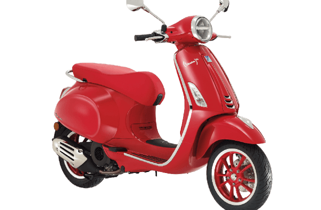 Vespa Primavera Red
