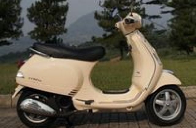 Vespa Lx 150 Ie 2011
