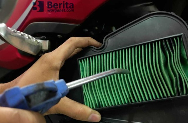 Cara Membersihkan Filter Udara Motor
