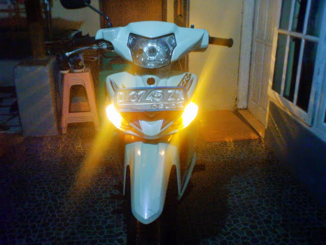 Cara Membuat Lampu Sein Motor Nyala Bersamaan
