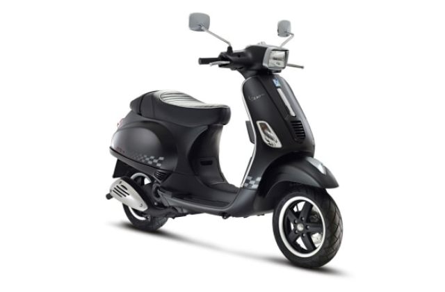 Vespa Hitam Doff
