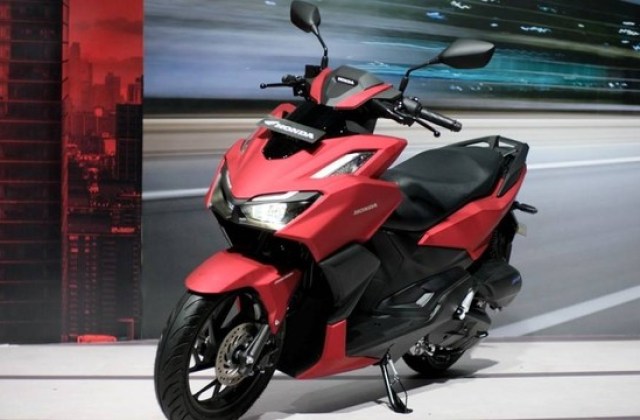 Berapa Liter Oli Vario 150
