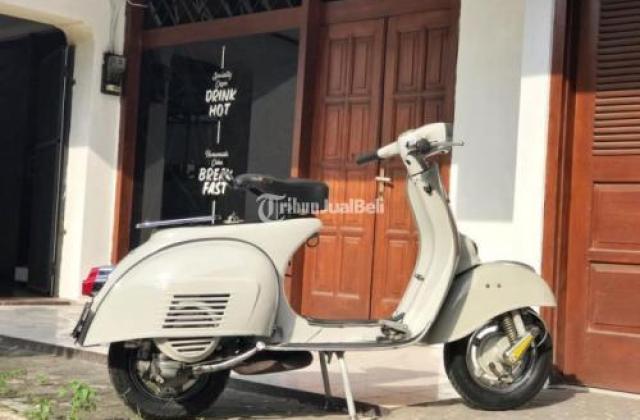 Vespa Sprint 78
