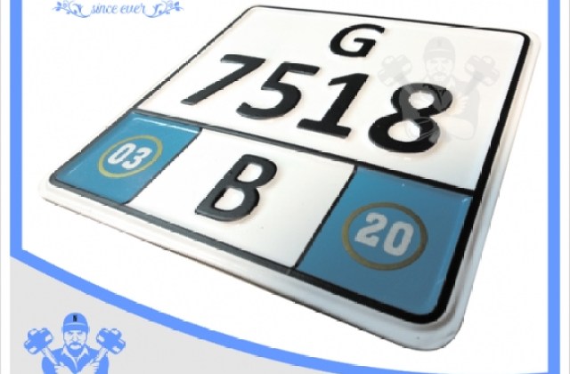 Plat Vespa
