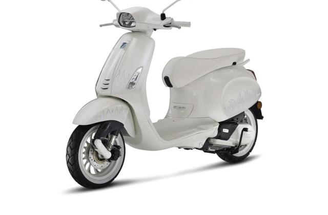Vespa X Justin
