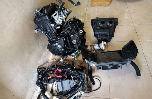 Jenis Mesin Pada Yamaha R25
