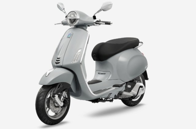 Vespa Primavera Vs Sprint
