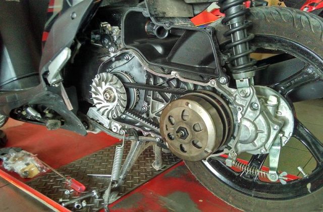 Biaya Perawatan Vespa Matic
