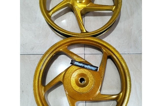 Modifikasi Cat Velg Vario 125
