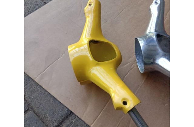 Vespa Super Warna Kuning
