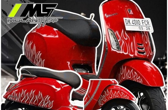 Vespa Matic Merah Doff
