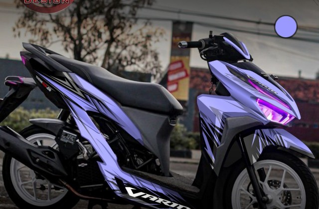 Modifikasi Motor Vario 150 Warna Putih
