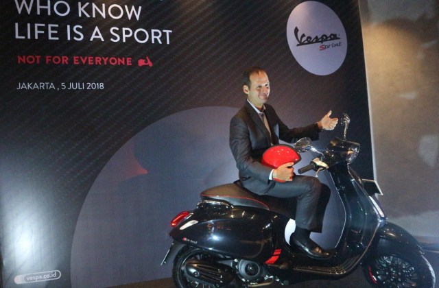 Harga Vespa Sprint 2018
