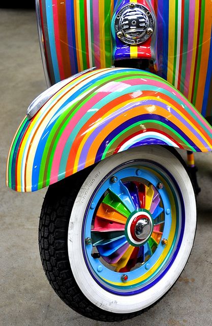 Vespa Colorful
