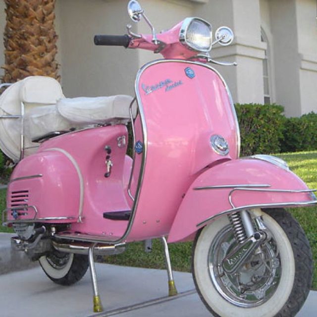 Vespa Pink Pastel
