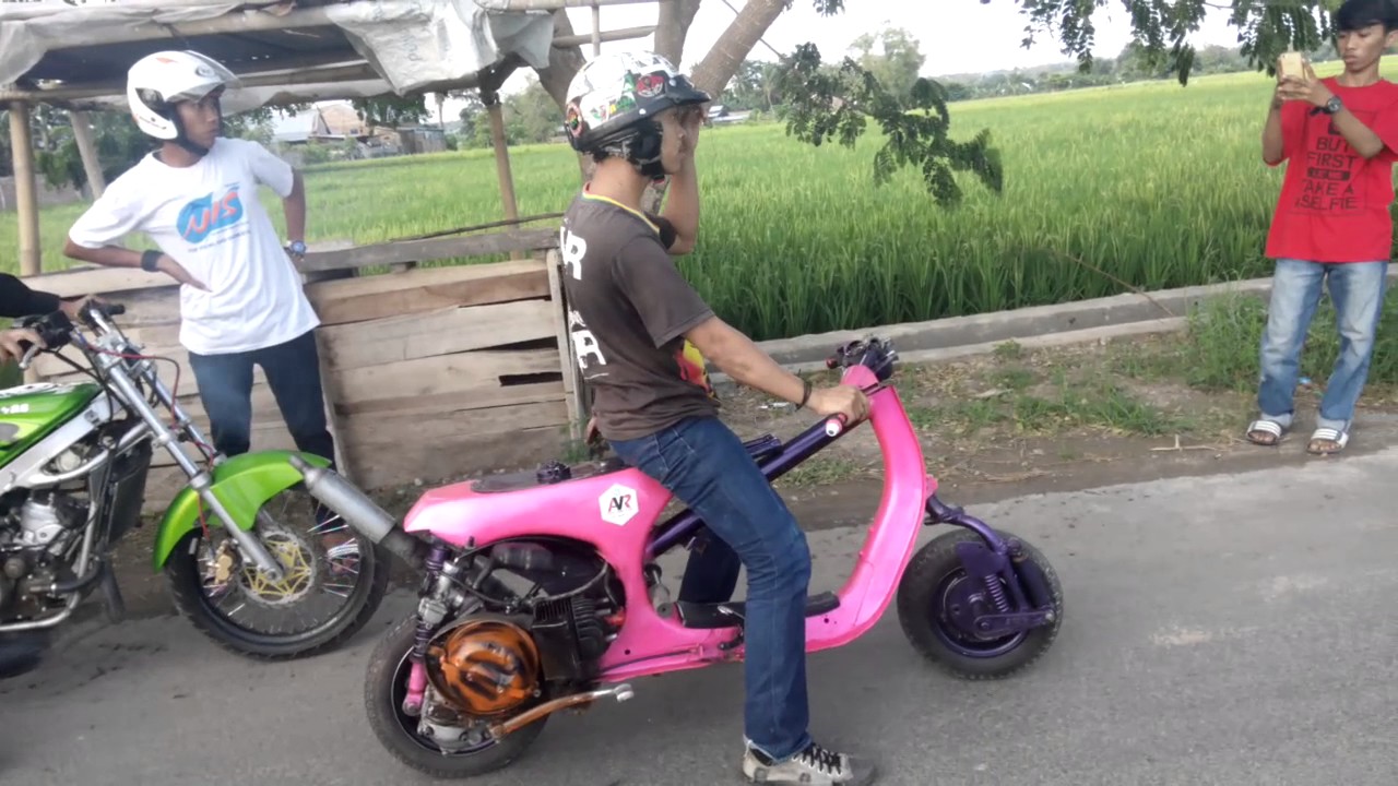 Drag Vespa Indonesia
