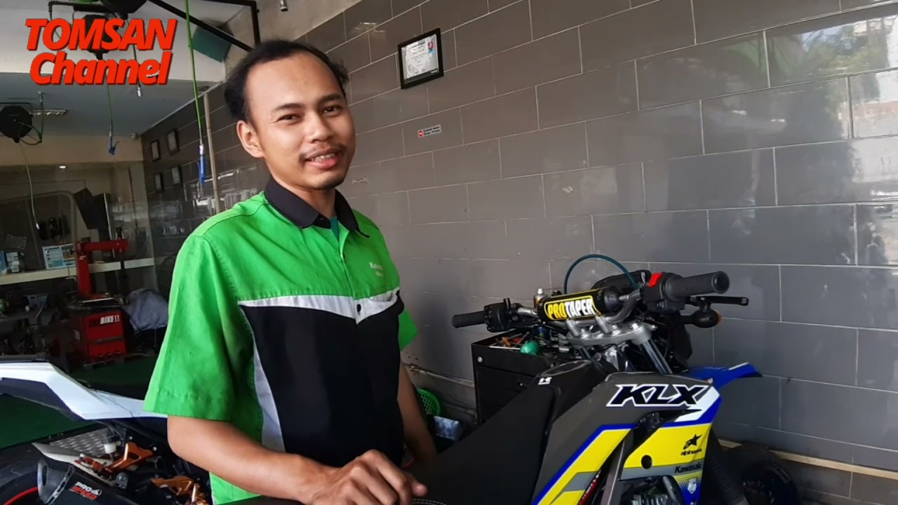 Oli Mesin Klx 150 Berapa Liter
