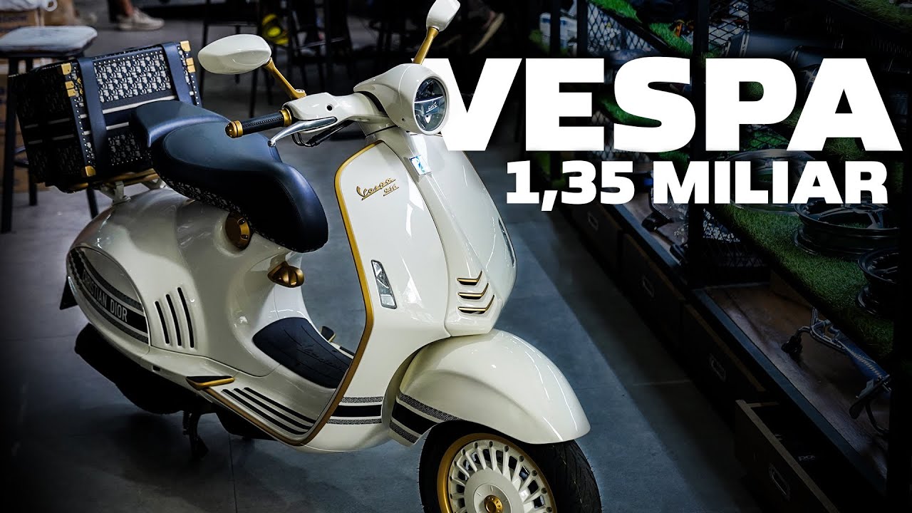 Harga Vespa Christian Dior
