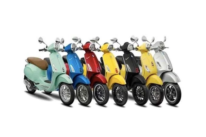 Vespa I Get 125
