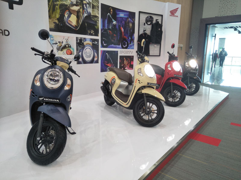 Berapa Kredit Motor Scoopy 2021
