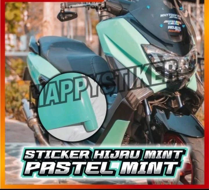 Vespa Hijau Mint
