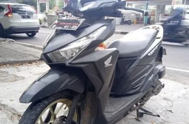 Honda Vario 150 Fi Exclusive Type
