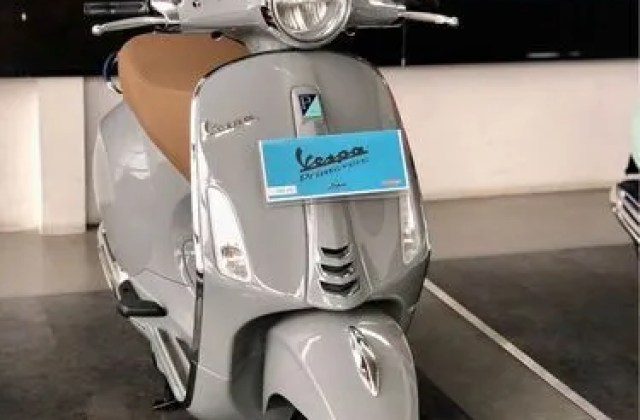 Vespa Primavera S 150
