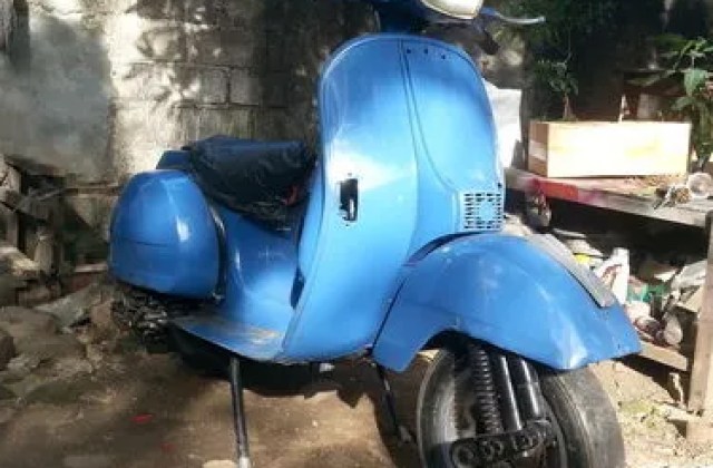 Vespa Tahun 80
