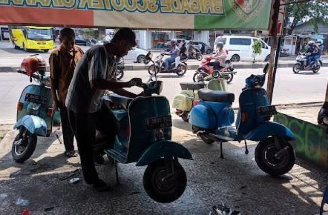 Bengkel Vespa Jakarta Barat
