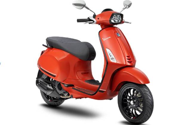 Vespa Matic Warna Warni
