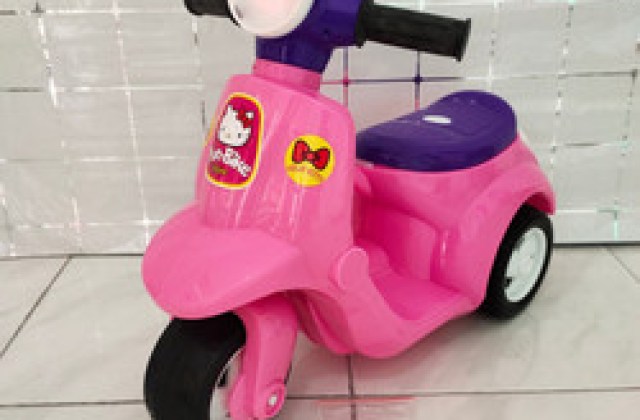 Harga Vespa Matic Warna Lilac
