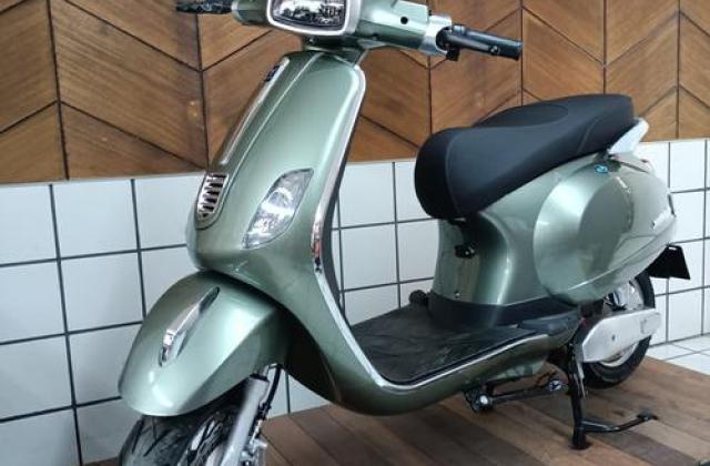 Vespa Super Keren
