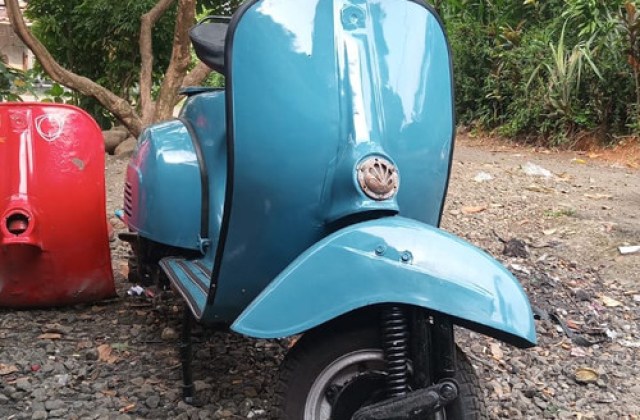 Vespa Super 1977 Original
