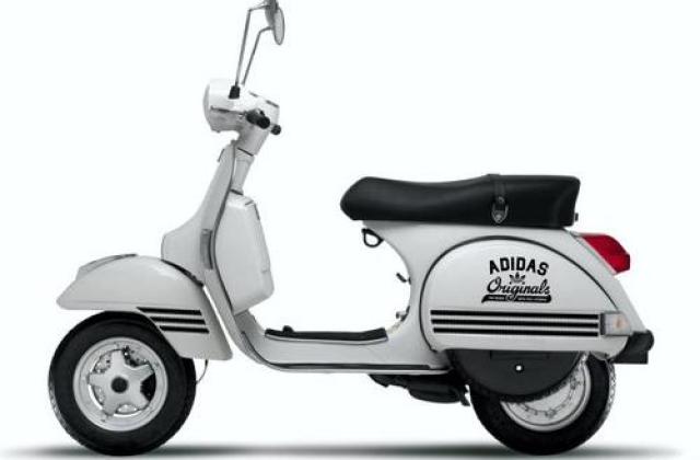 Vespa Adidas
