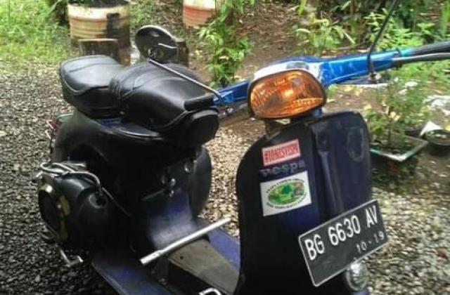 Harga Vespa Super 76
