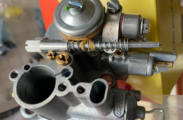 Karbu Vespa
