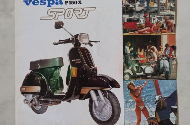 Vespa P 150 X
